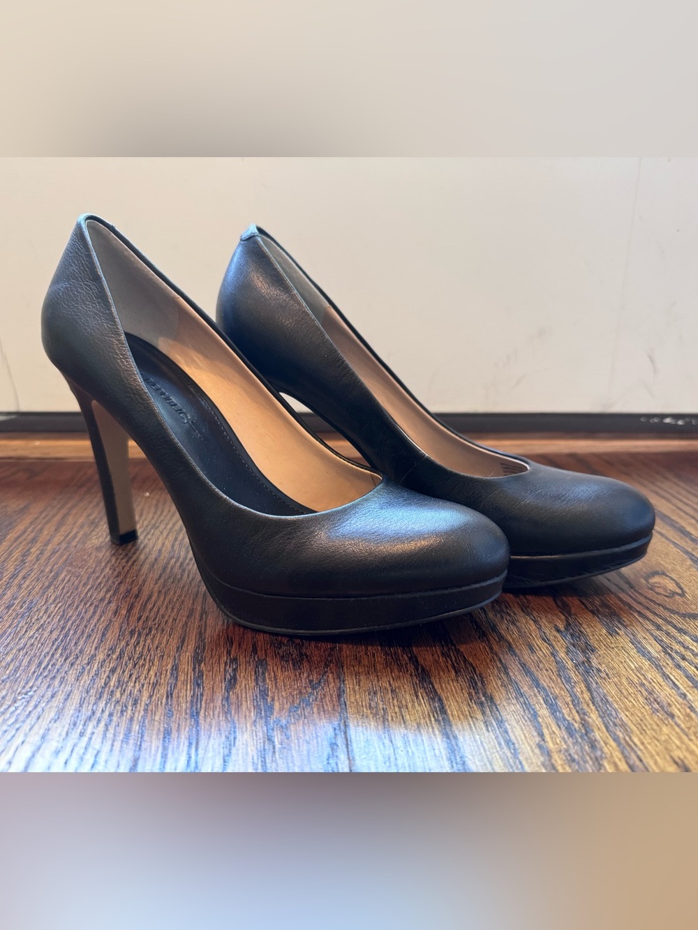 Banana Republic Women's Black Platform 4 Inch Heels - Sleek Pump Style